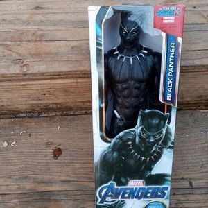 Marvel Avengers Titan Hero Series: Black Panther